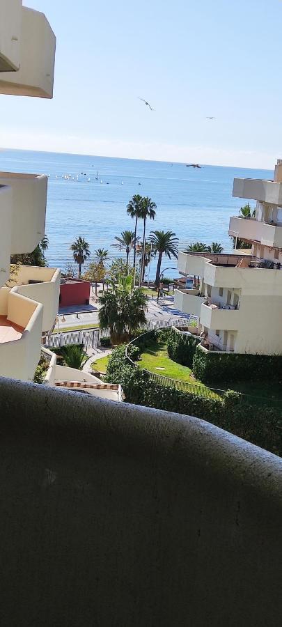 Estudio Benalbeach Primera Linea De Playa Benalmádena Exterior foto